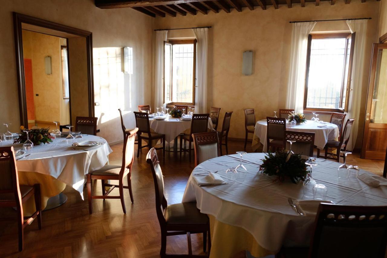 Agriturismo Corte Palazzo Marcaria Ngoại thất bức ảnh